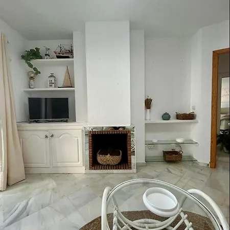 Apto Laguna Con Piscina