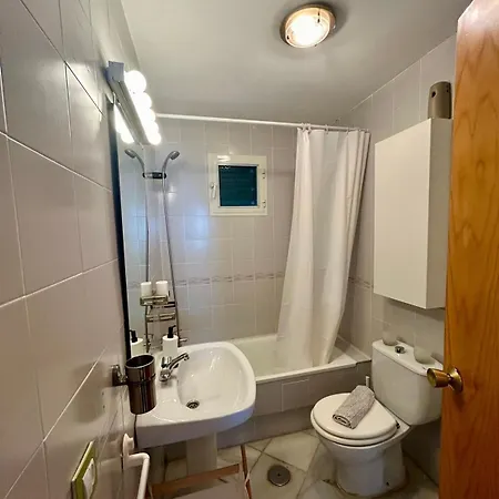 Apto Laguna Con Piscina Apartment